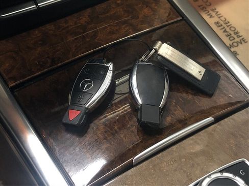 Used 2016 Mercedes-Benz E 350 E 350 image 24