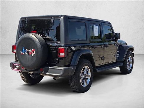Used 2020 Jeep Wrangler Unlimited Sahara AWD/4WD image 5