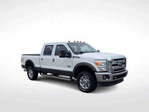 Used 2016 Ford F350 Lariat w/ Lariat Ultimate Package image 4
