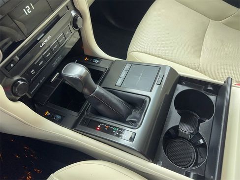 Used 2022 Lexus GX 460 Premium image 30