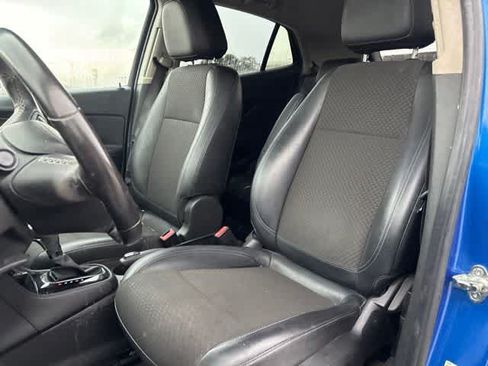 Used 2018 Buick Encore Sport Touring FWD image 23