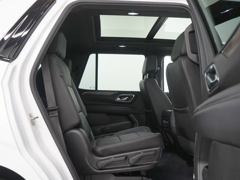 Used 2021 Chevrolet Tahoe Z71 image 14