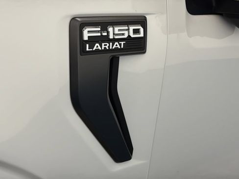 Used 2023 Ford F150 Lariat AWD/4WD image 46