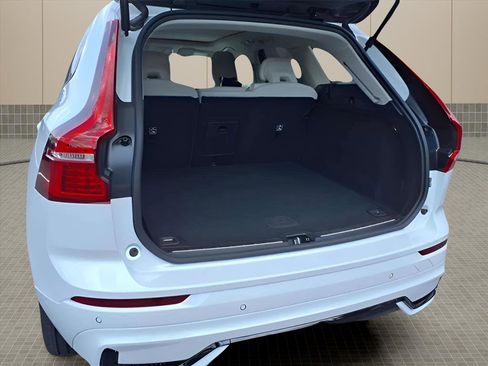 Used 2025 Volvo XC60 T8 Plus w/ Climate Package image 23