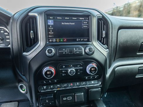 Used 2022 GMC Sierra 3500 Denali image 19