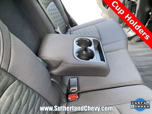 Used 2024 Nissan Pathfinder SV image 36