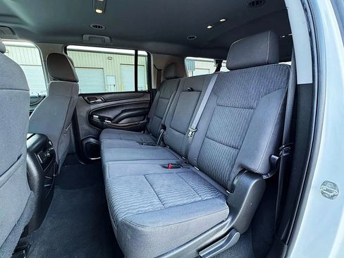 Used 2019 GMC Yukon XL SLE image 27