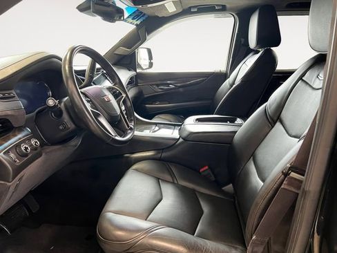 Used 2016 Cadillac Escalade ESV Platinum AWD/4WD image 7