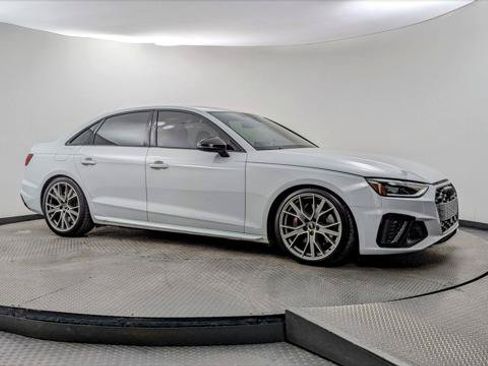 Used 2022 Audi S4 Premium Plus w/ Premium Plus Package AWD/4WD image 11