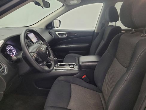 Used 2019 Nissan Pathfinder S image 17