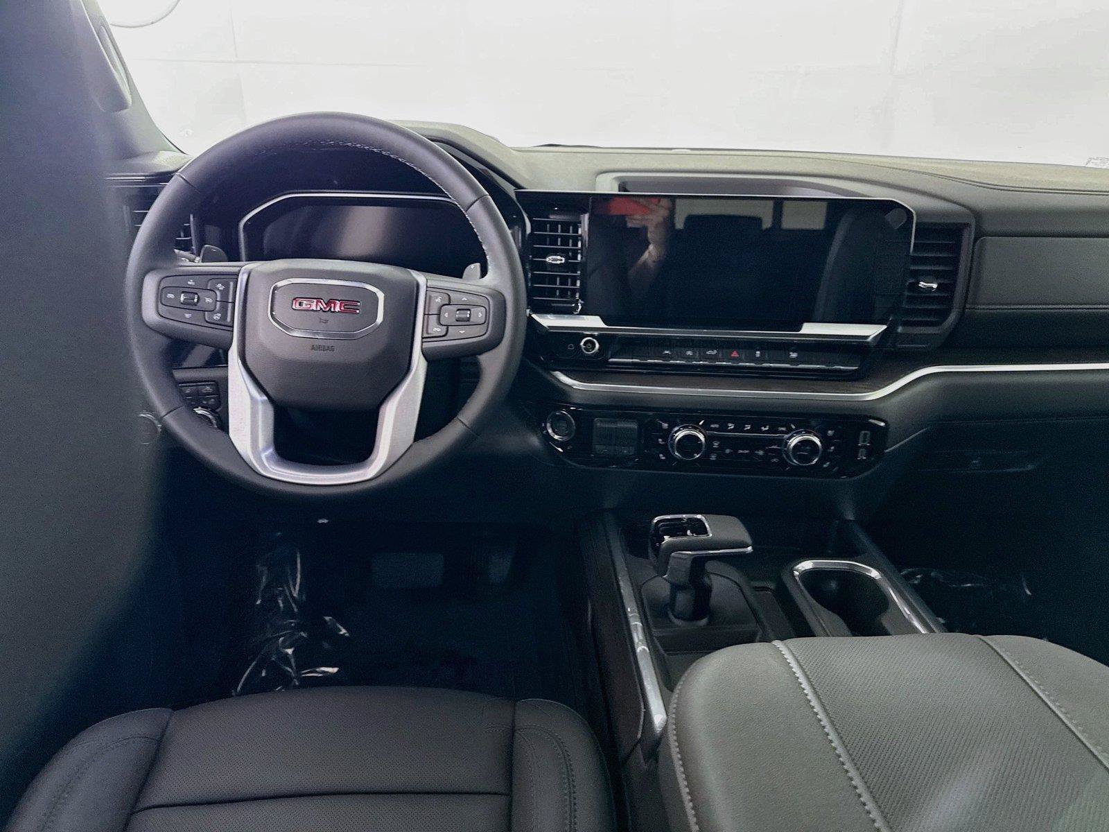 New 2026 GMC Sierra 1500 SLT w/ SLT Convenience Package AWD/4WD image 2