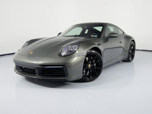 Certified 2022 Porsche 911 Carrera image 1