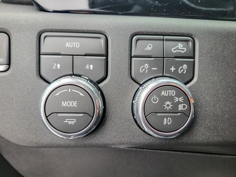 New 2026 GMC Sierra 1500 Elevation w/ Preferred Package image 17