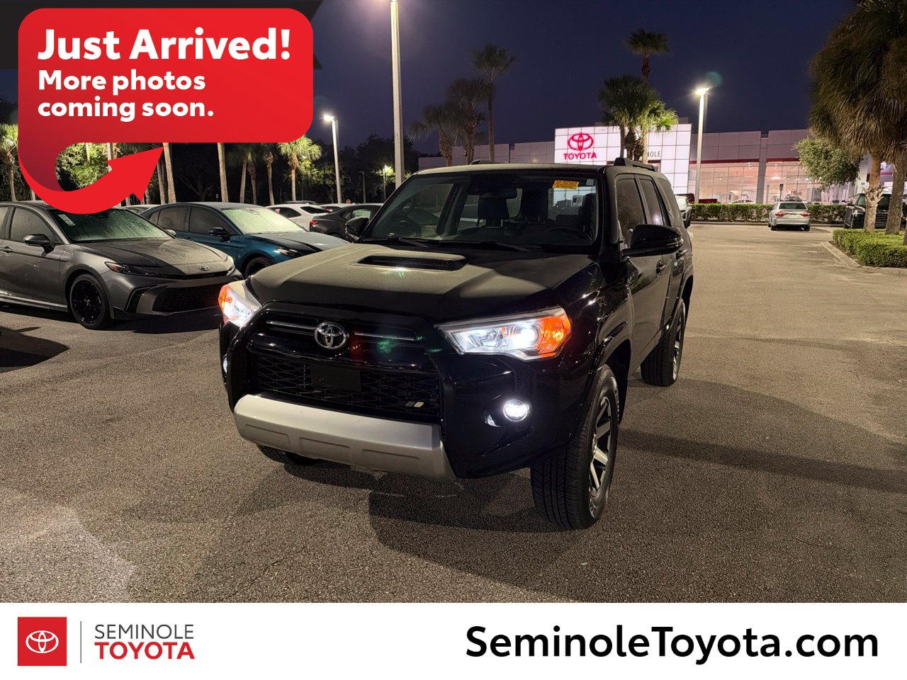 Used 2024 Toyota 4Runner TRD Off-Road Premium w/ Moonroof Package AWD/4WD image 1
