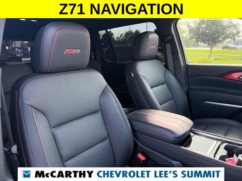 Used 2024 Chevrolet Traverse Z71 AWD/4WD image 27
