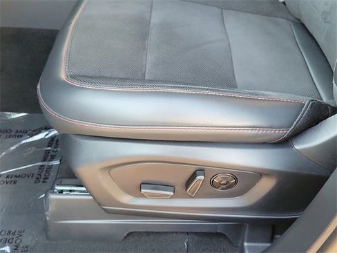 Used 2025 Ford Explorer ST w/ Sun And Sound Package image 15