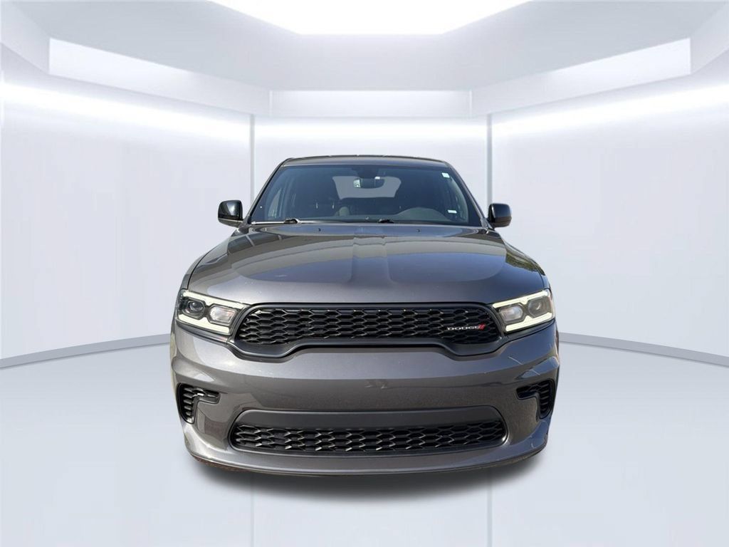 Used 2025 Dodge Durango GT AWD/4WD image 2