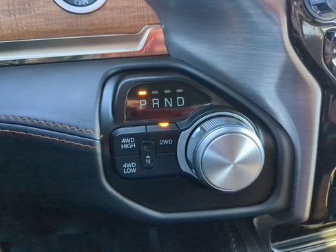 Used 2022 RAM 3500 Limited image 12