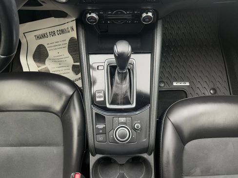 Used 2018 MAZDA CX-5 Touring w/ Preferred Equipment Package image 38