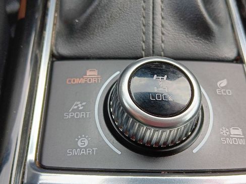 Used 2020 Kia Telluride S image 22