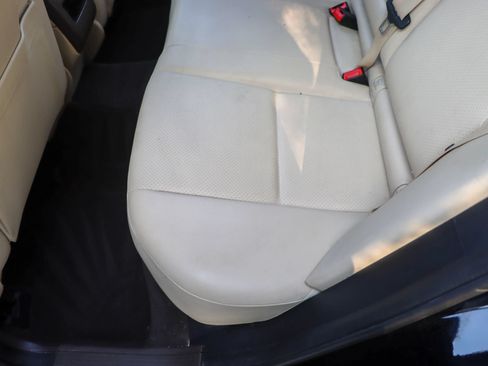 Used 2013 Mercedes-Benz GLK 350 2WD w/ Premium 1 Pkg image 18