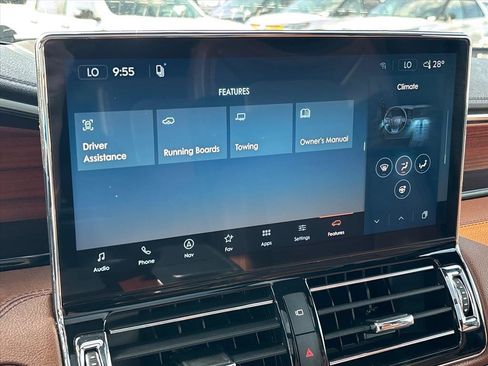 Used 2023 Lincoln Navigator L Reserve w/ Equipment Group 201A AWD/4WD image 40
