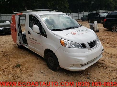 Used 2021 Nissan NV200 SV image 1