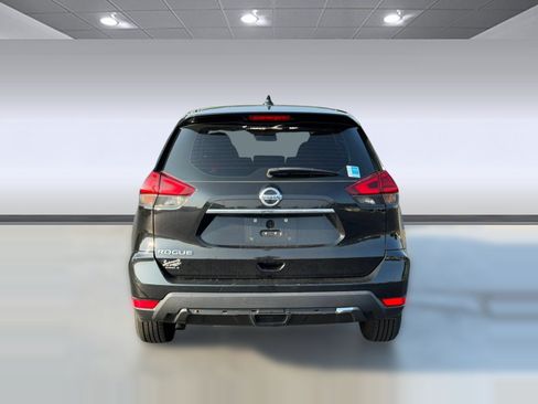 Used 2017 Nissan Rogue S FWD image 7
