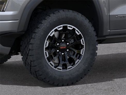 New 2026 GMC Canyon AT4 image 9