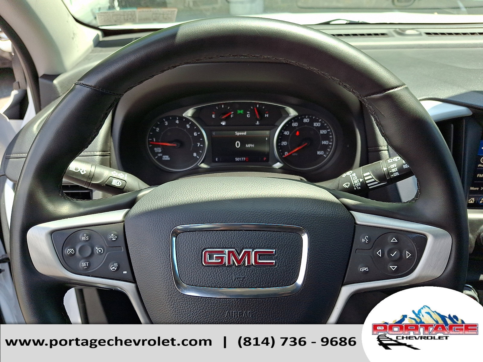 Used 2024 GMC Terrain SLT AWD/4WD image 23