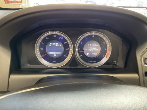 Used 2013 Volvo XC60 T6 R-Design image 14