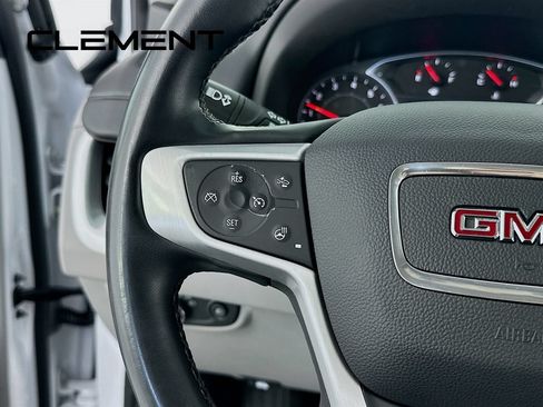 Used 2023 GMC Terrain SLT FWD image 16