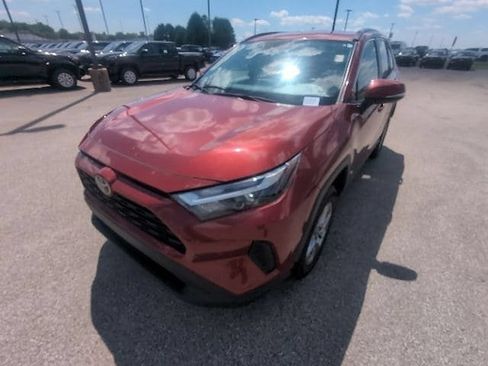 Certified 2025 Toyota RAV4 XLE FWD image 12