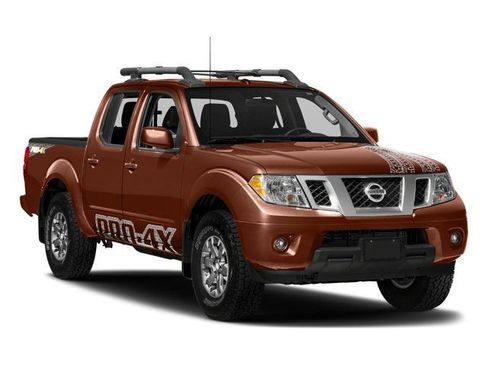Used 2018 Nissan Frontier PRO-4X AWD/4WD image 9