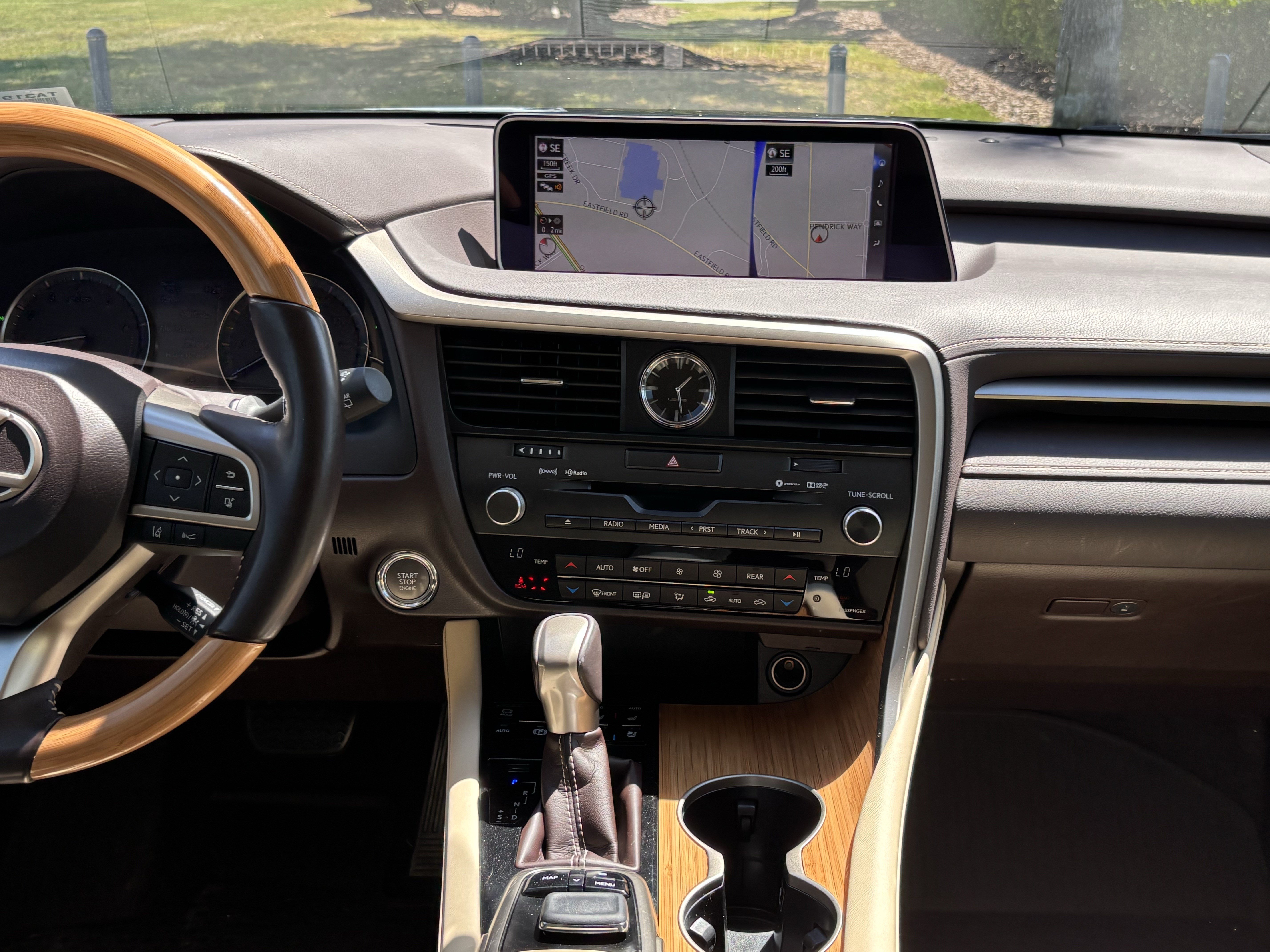 Used 2019 Lexus RX 350L AWD image 33