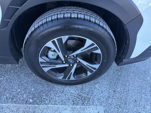 Certified 2025 Subaru Crosstrek 2.0i Premium image 20