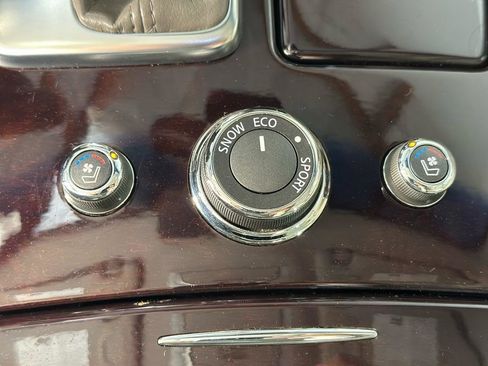 Used 2013 INFINITI M37 37x w/ Premium Pkg image 21