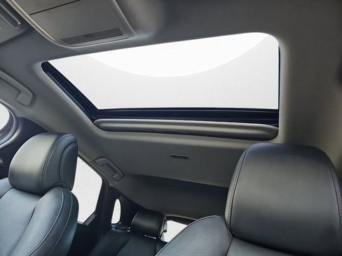 Used 2023 MAZDA CX-30 2.5 Turbo w/ Premium Package image 31