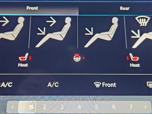 New 2026 Chrysler Voyager LX image 23