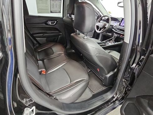Used 2022 Jeep Compass Trailhawk AWD/4WD image 37