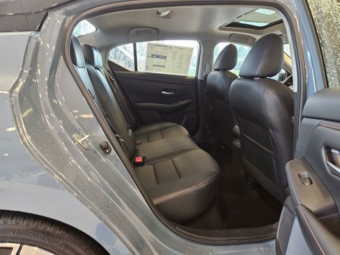New 2025 Nissan Sentra SR w/ SR Premium Package image 30
