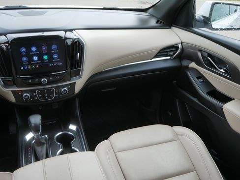 Used 2023 Chevrolet Traverse Premier w/ LPO, Floor Liner Package AWD/4WD image 11