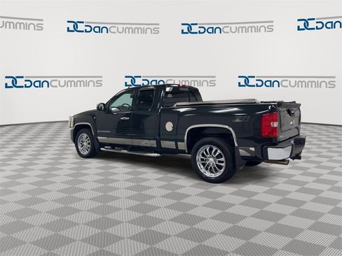 Used 2009 Chevrolet Silverado 1500 LTZ w/ Safety Package image 6