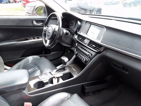 Used 2018 Kia Optima EX w/ Premium Package FWD image 7