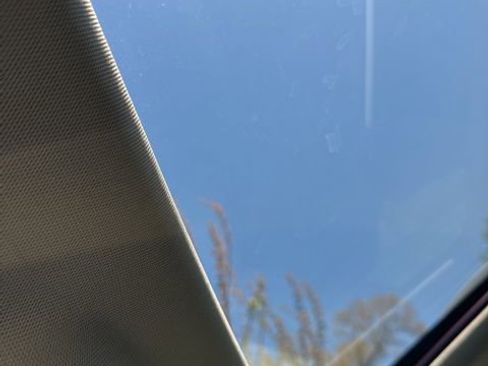 Used 2019 GMC Acadia Denali w/ Technology Package image 10