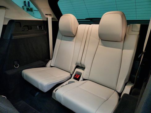 Used 2020 Mercedes-Benz GLE 350 image 26