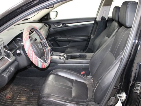 Used 2016 Honda Civic Touring image 14