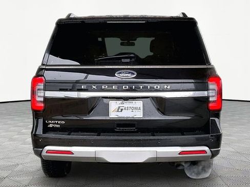 Used 2024 Ford Expedition Limited image 6