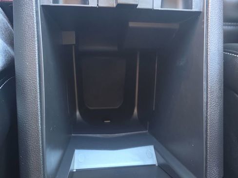 Certified 2021 Ford Edge SEL w/ Convenience Package image 47