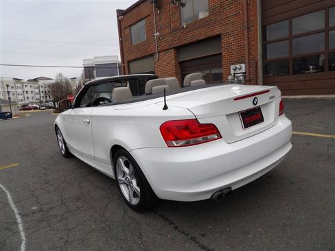 Used 2013 BMW 128i Convertible image 3